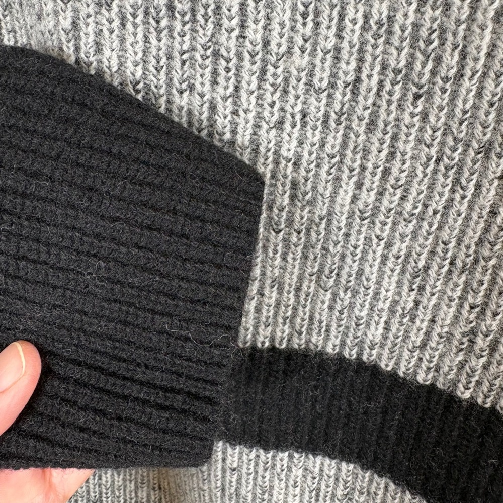 Banana Republic Men's Chunky Knit Sweater Lg Black Gray Wool Blend Fisherman - Picture 5 of 7